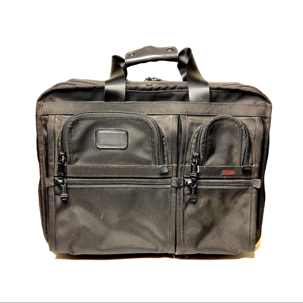 Tumi Alpha 26103DH Expandable Wheeled Laptop Case